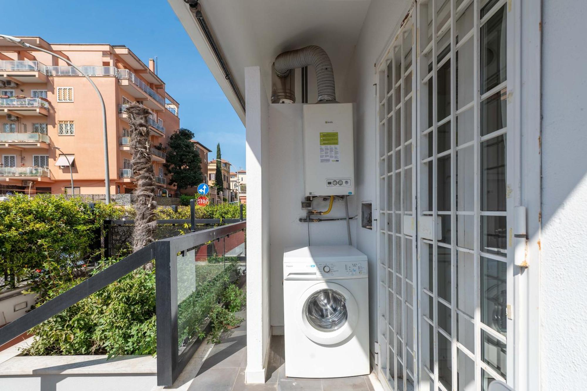Loverhome Apartment 3 Рим Екстер'єр фото